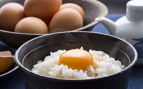 Đàn ông ăn trứng gà sống có tốt cho tinh trùng không?